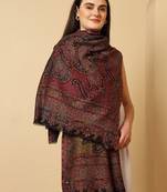 Women paisley woven design shawl