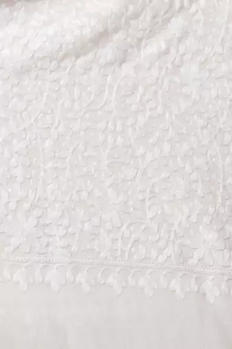 Floral embroidered stole