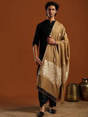 Floral embroidered aari work shawl 1