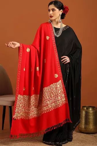 Floral embroidered aari work tasselled shawl