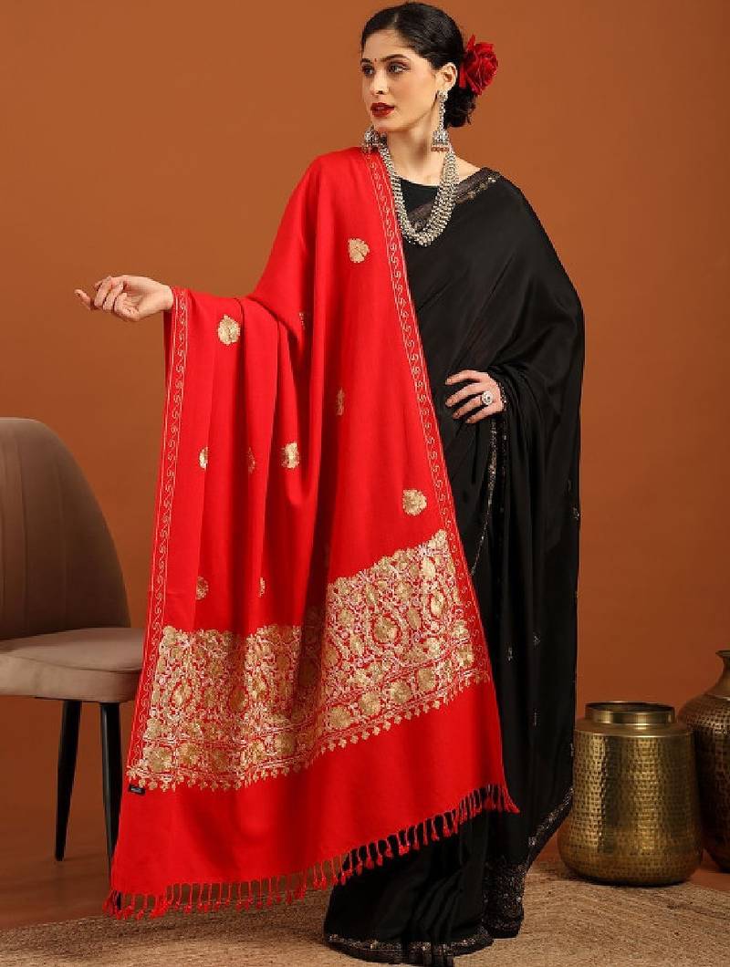 Floral embroidered aari work tasselled shawl