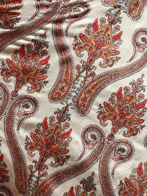 Geometric woven design pashmina shawl 3