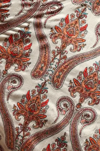 Geometric woven design pashmina shawl