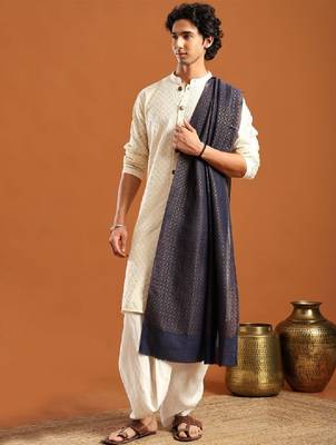Men ethnic motif woven design reversible zari shawl 3