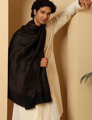 Men woven design shawl 4