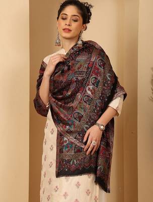 Women woven darbar design fringed stole 3