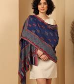 Women paisley woven design stole