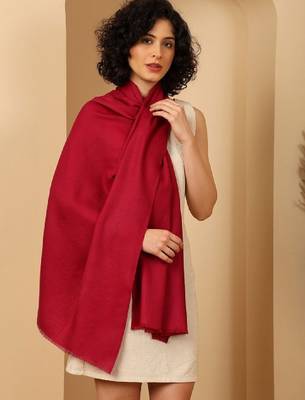 Women self-design fringed stole 3