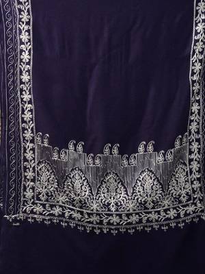 Floral embroidered shawl 2