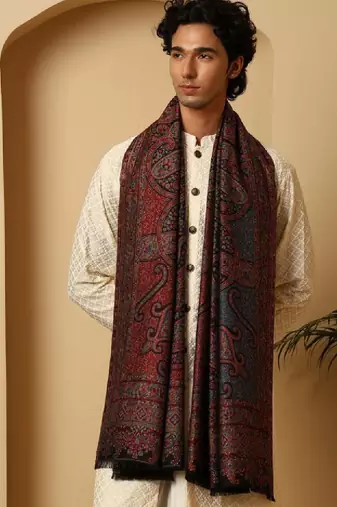 Paisley woven design shawl