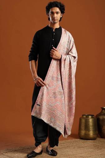 Paisley woven design shawl