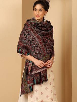 Floral woven design zari fringed shawl 2