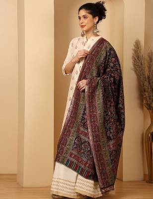 Floral woven design zari fringed shawl 3
