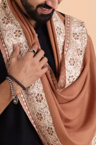 Men pure wool embroidered stole with fringes