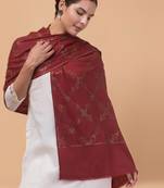 Geometric embellished stole