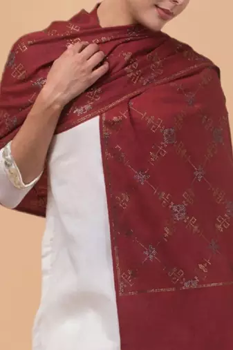 Geometric embellished stole