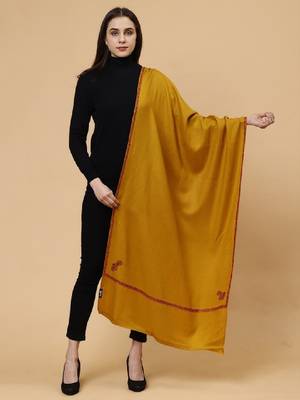 Women ethnic kingri embroidery stole with fringes 1