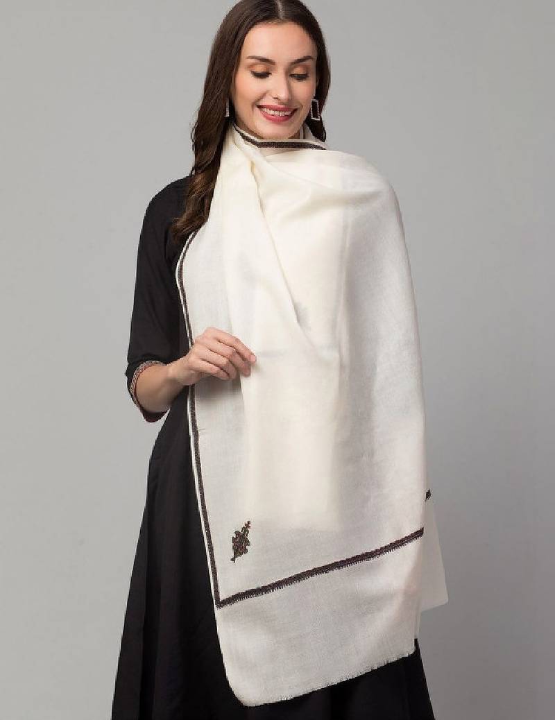 Women paisley embroidered stole