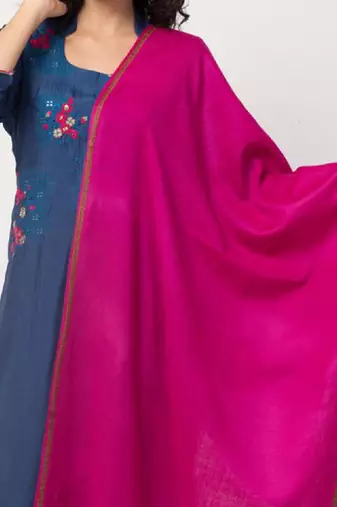 Women fine wool kingri embroidered stole