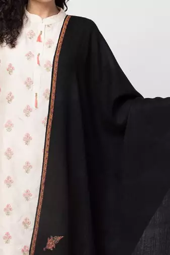 Women ethnic motifs embroidered wool stole with fringed border