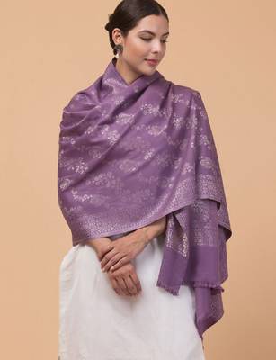 Women ethnic motifs woven design zari stole with fringes 1