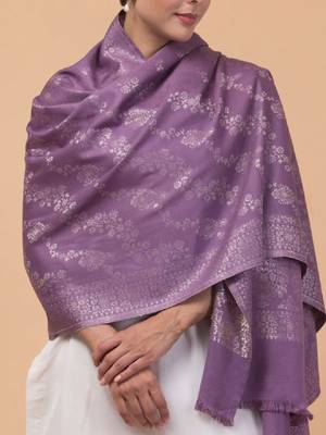 Women ethnic motifs woven design zari stole with fringes 2