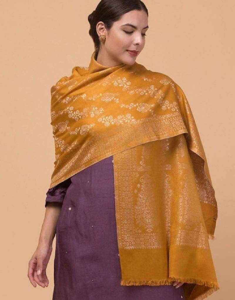 Women ethnic motifs woven stole