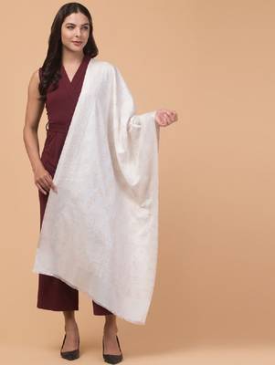 Women woven design stole 2
