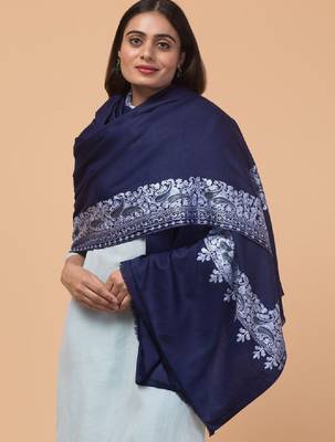Paisley embroidered acrylic shawl 2