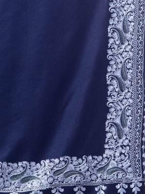 Paisley embroidered acrylic shawl 3