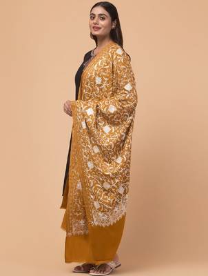 Floral embroidered shawl 4