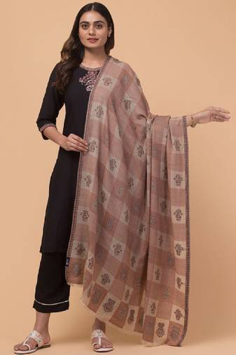 Checked woven design woollen kani shawl