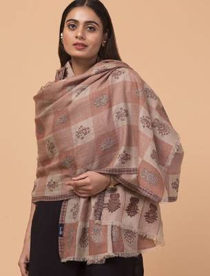 Checked woven design woollen kani shawl 2