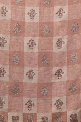 Checked woven design woollen kani shawl