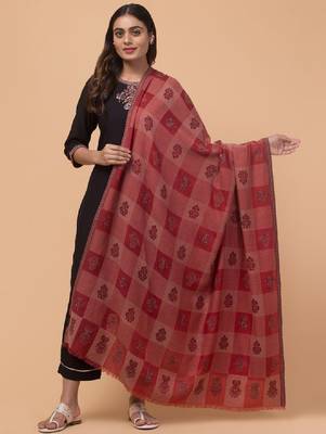 Checked woven design woollen shawl 1