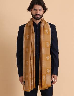 Checked woven design woolen shawl 4