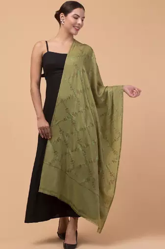 Floral embellished beads and stones shawl
