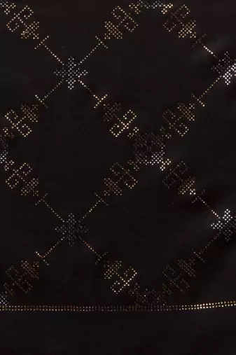 Geometric woven design woollen shawl