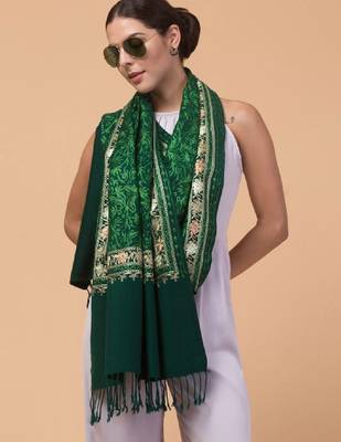 Floral aari embroidered acrylic woollen shawl 1