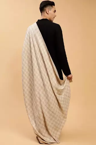 Men checked woven design shawl