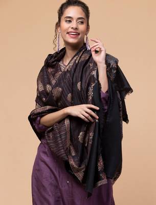 Floral woven design woollen shawl 1