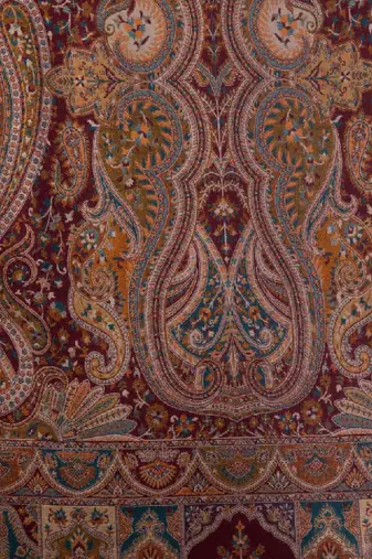 Women ethnic motifs woven-design wollen shawl