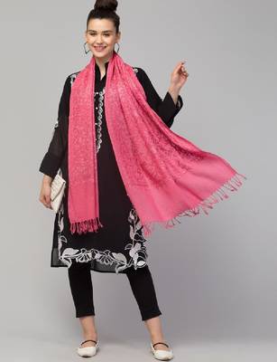 Embroidered wool shawl 3