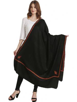 Women embroidered shawl 1