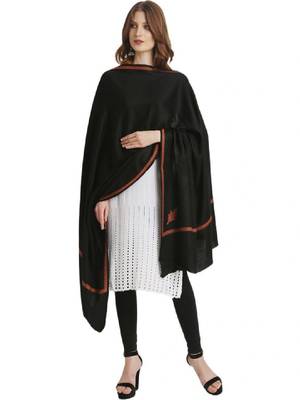 Women embroidered shawl 2
