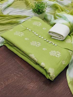 women green printed floral dress material 1