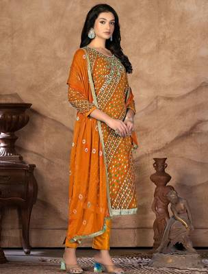 bandhani printed sequinned unstitched dress material 3