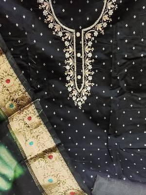 unstitched dress material 4