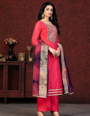 floral embroidered zari unstitched dress material 2