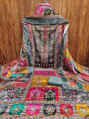 women grey printed geometric dress material 3